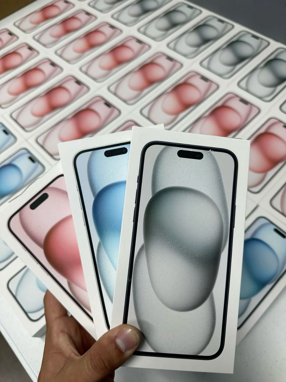IPHONE 15 